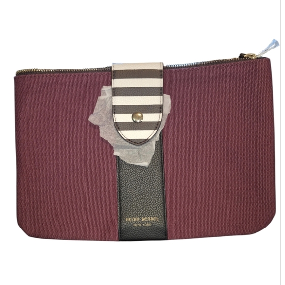 ⏸️*Reserved* Henri Bendel Burgundy and Black Clutch - Picture 2 of 5